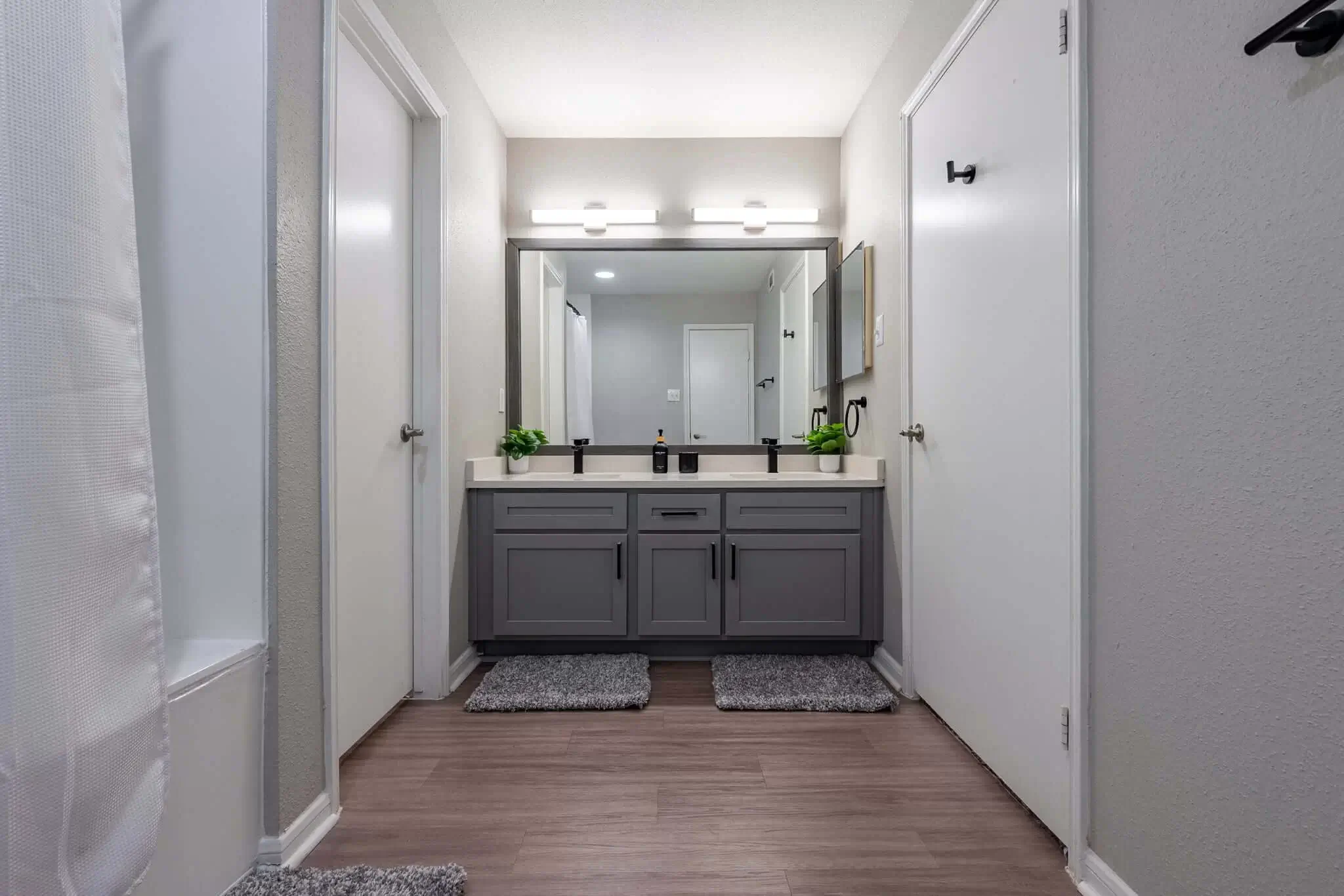Modern Apartment
